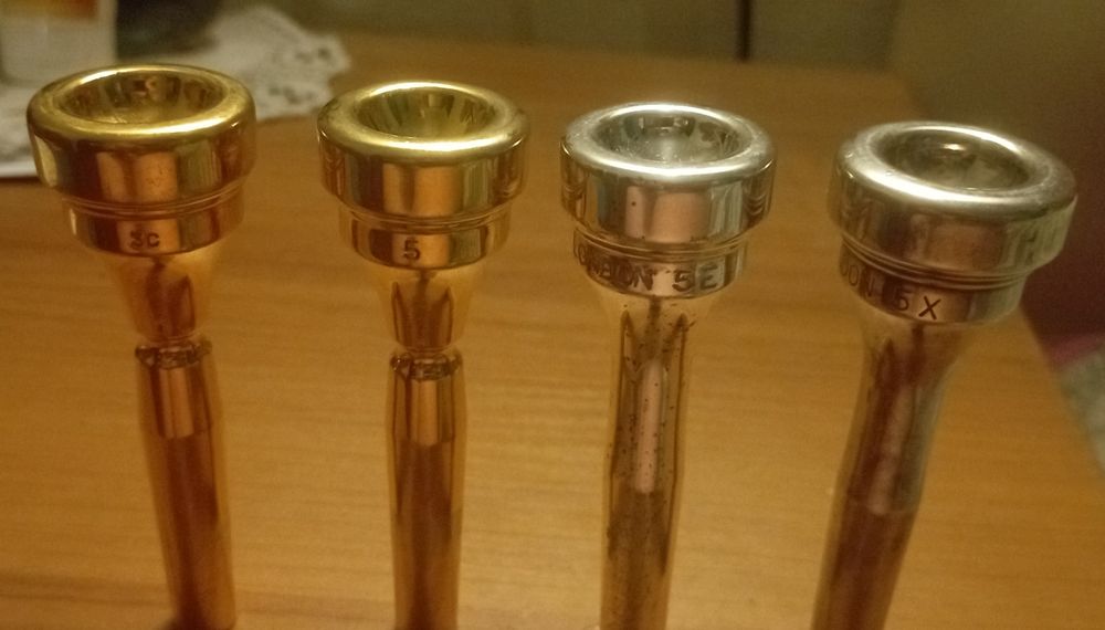 Мундштук для трубы/корнета