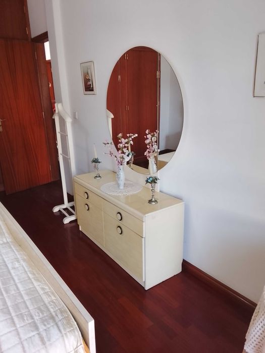 Quarto para arrendar