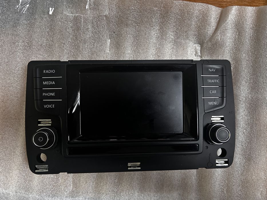 Екран 5,8 discovery media vw golf 7