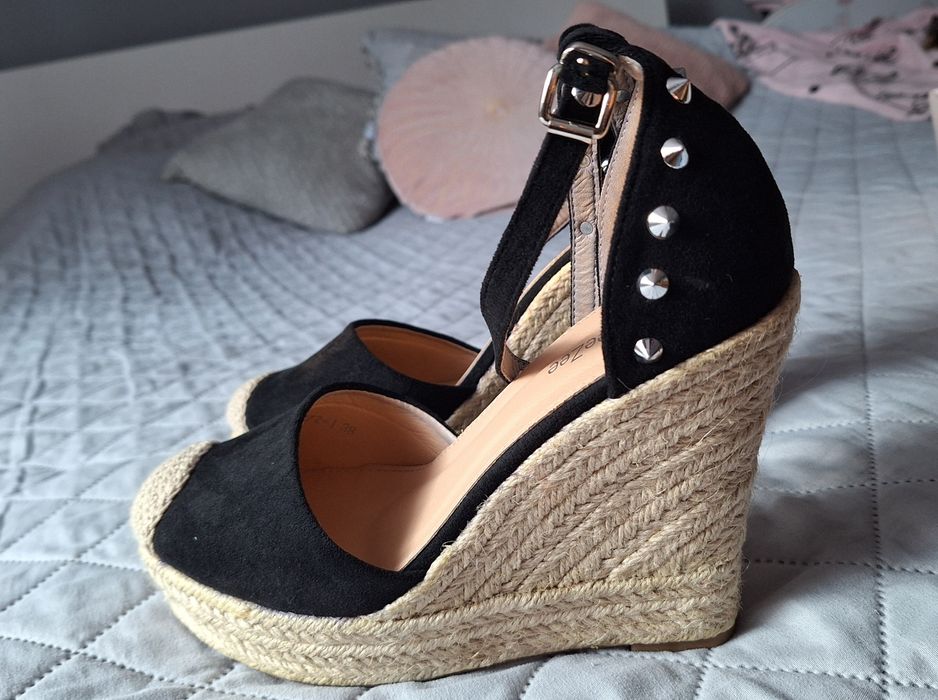 Piękne espadryle damskie