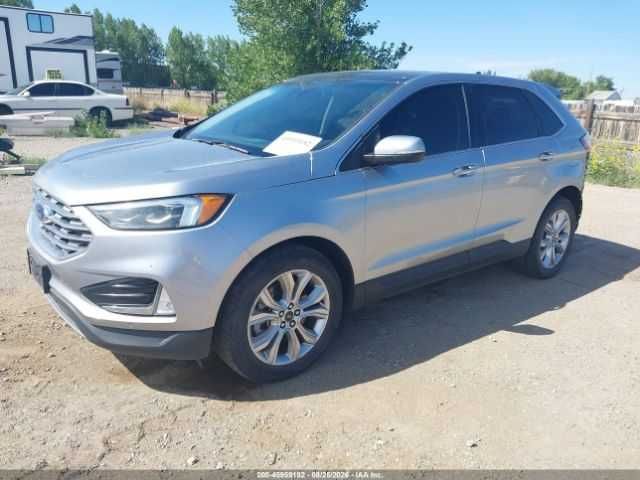 Ford Edge Titanium 2023;