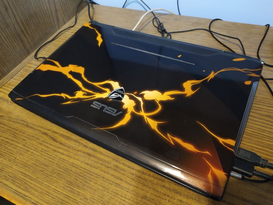 Laptop gamingowy ASUS G50VT retro