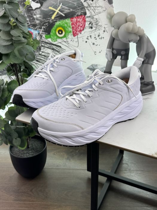 Кросівки Hoka Bondi SR 49 розмір Е15519