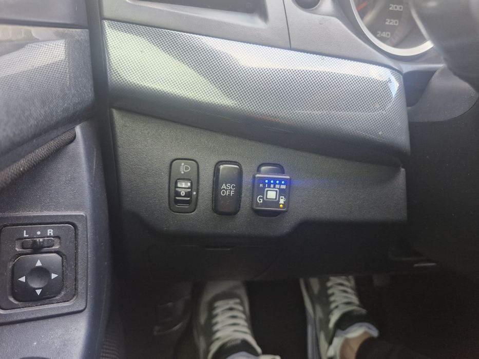 Митсубиши Лансер Х