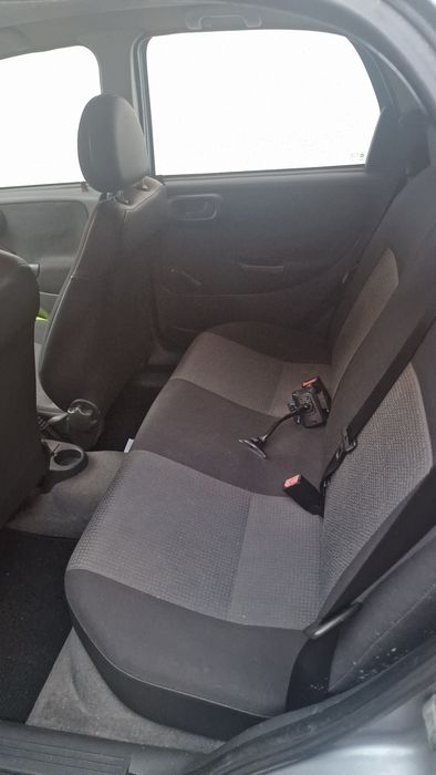 Vendo Opel Corsa C 1.3 CDTI  com 185 000 km