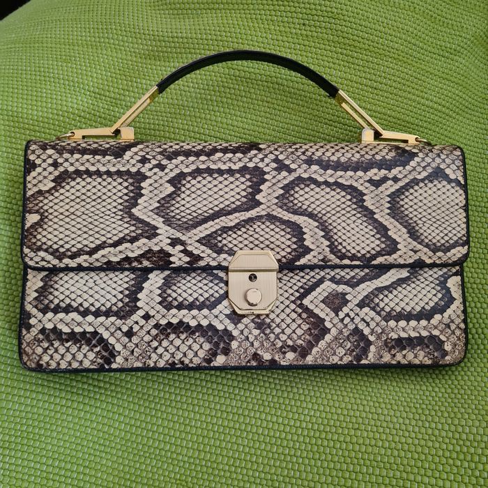 Mala animal print cobra Montenegro • OLX Portugal