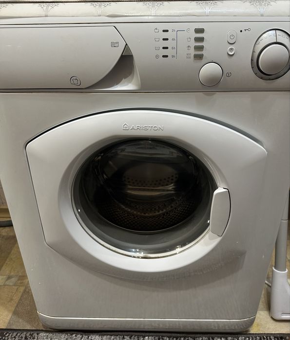 Пральна машина на запчастини арістон
