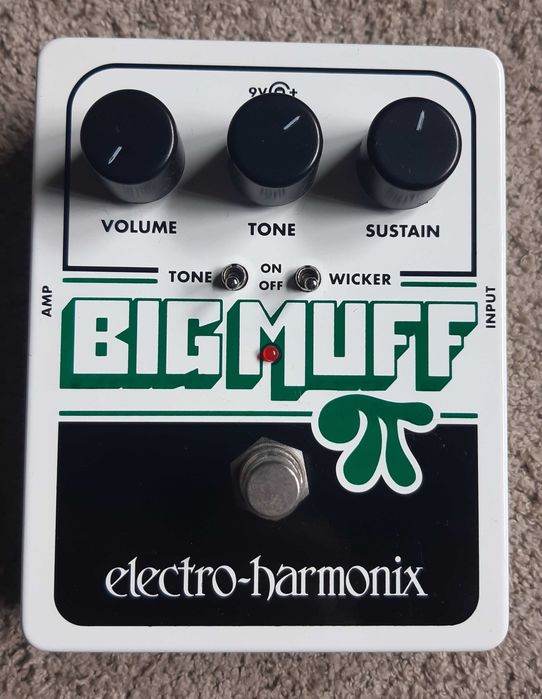 Vendo Pedal Electro Harmonix Big Muff Pi com Tone Wicker