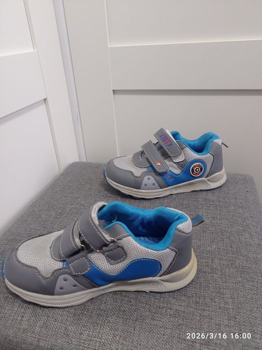 Buty 31 sportowe na rzepy chłopięce wiosenne