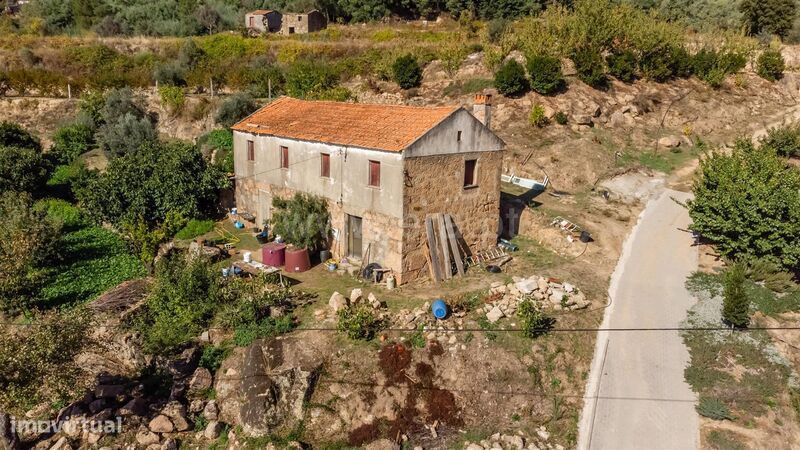 Quintinha T2 / Covilhã, Orjais