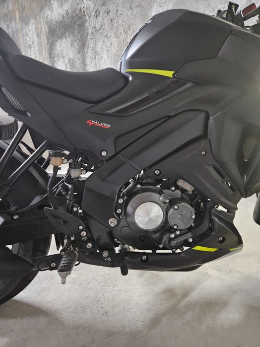 Keeway RKF 125 - 2021 - Preta e Verde