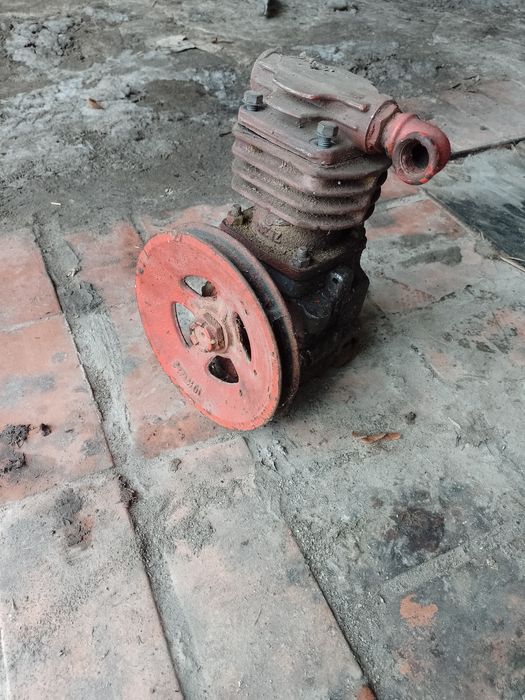 Sprężarka do c 330