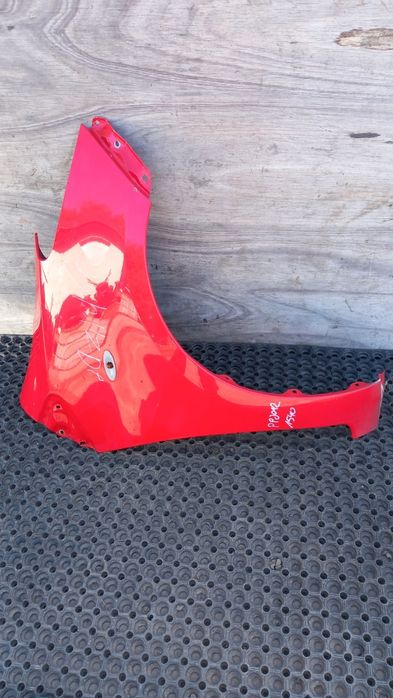 Toyota Yaris Ii Lift Błotnik Przód Prawy 3P0