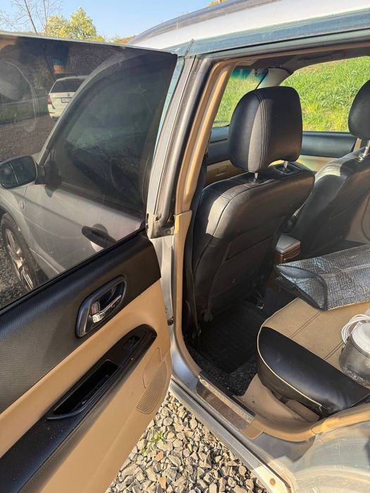 Продам машину Subaru Forester