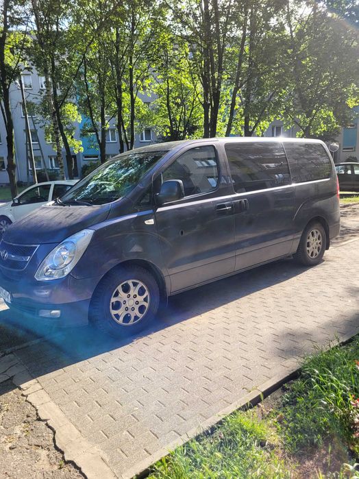 Hyundai H1 2008r