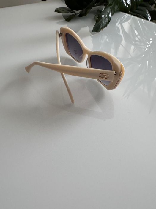 Chanel okulary  przeciwsloneczne motyle