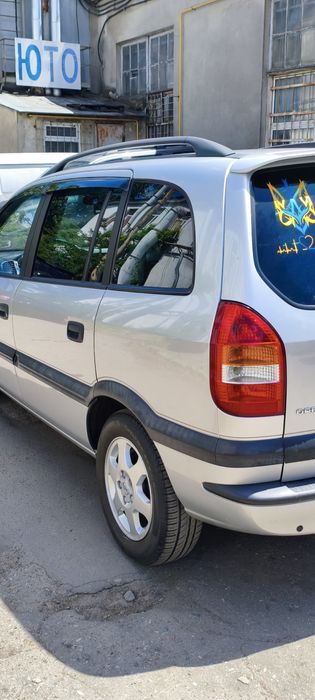 Opel Zafira 1.8 бензин • Продаж від власниці • 127 тис. км • Без ДТП