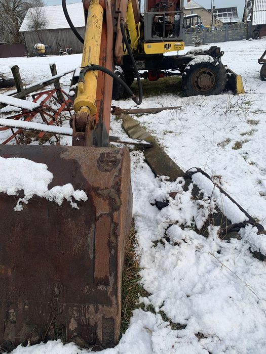 Екскаватор ЄО-3323