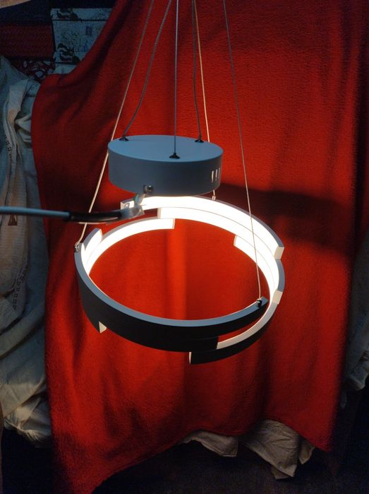 Lampa LED wisząca biala