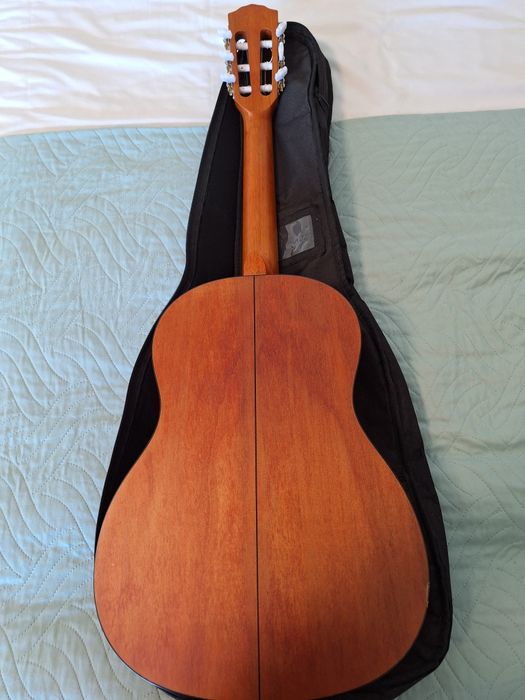 Guitarra Fender Clássica e Bolsa de transporte almofadada