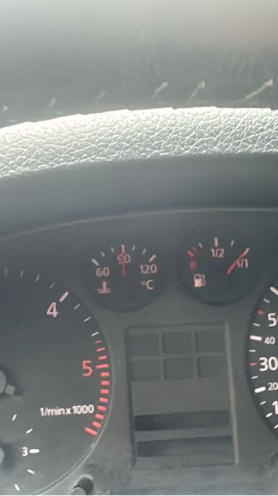 Audi a4 1999 com teto