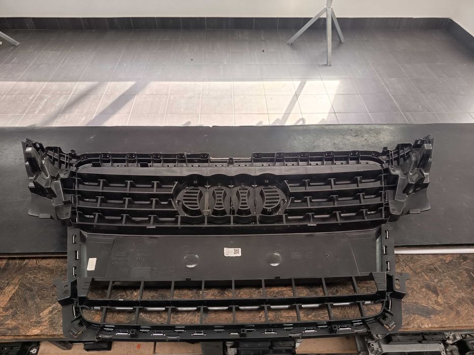 Grelha frente Audi A4 ano 2009 Ref: 8k0853651
