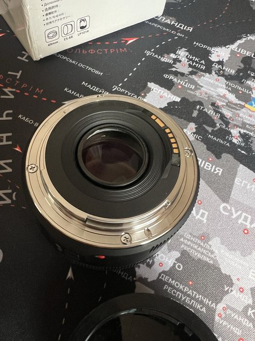 Canon 50mm f/1.8 STM