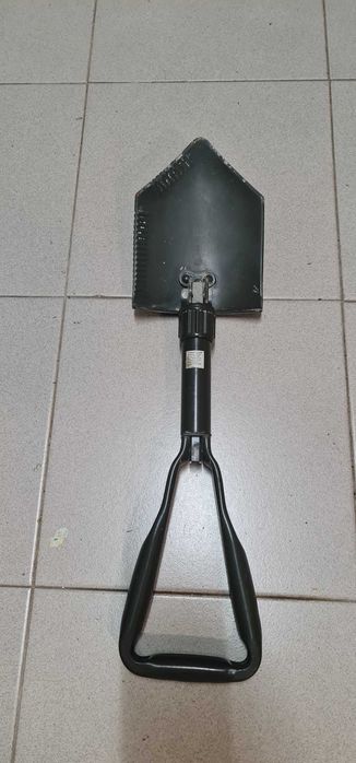 Pá de Trincheira com bolsa Made in UK . Vintage