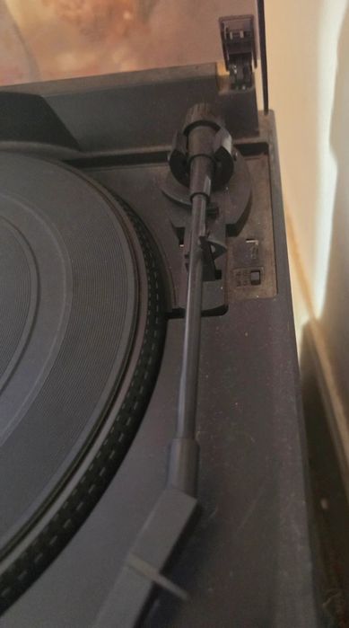 Aparelhagem Hi-Fi Sanyo + 1 coluna
