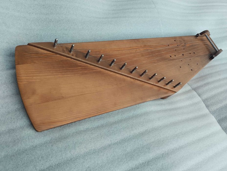 Kantele, Gusli, Gęśle