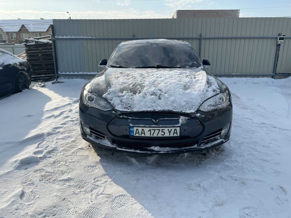 Tesla Model S 70D 2015