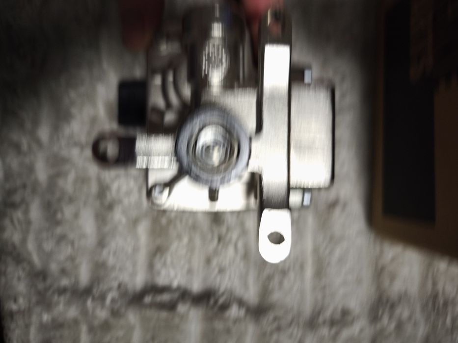 €4.3.7.7.6.4.9) #SCR UL2 &Módulo da Bomba Dosadora do Injetor de Fluid