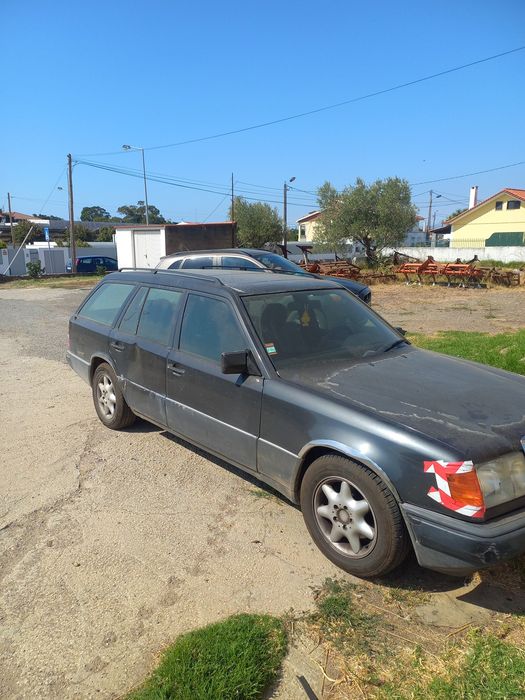 Mercedes 2500. 124T Rio de Mouro • OLX.pt