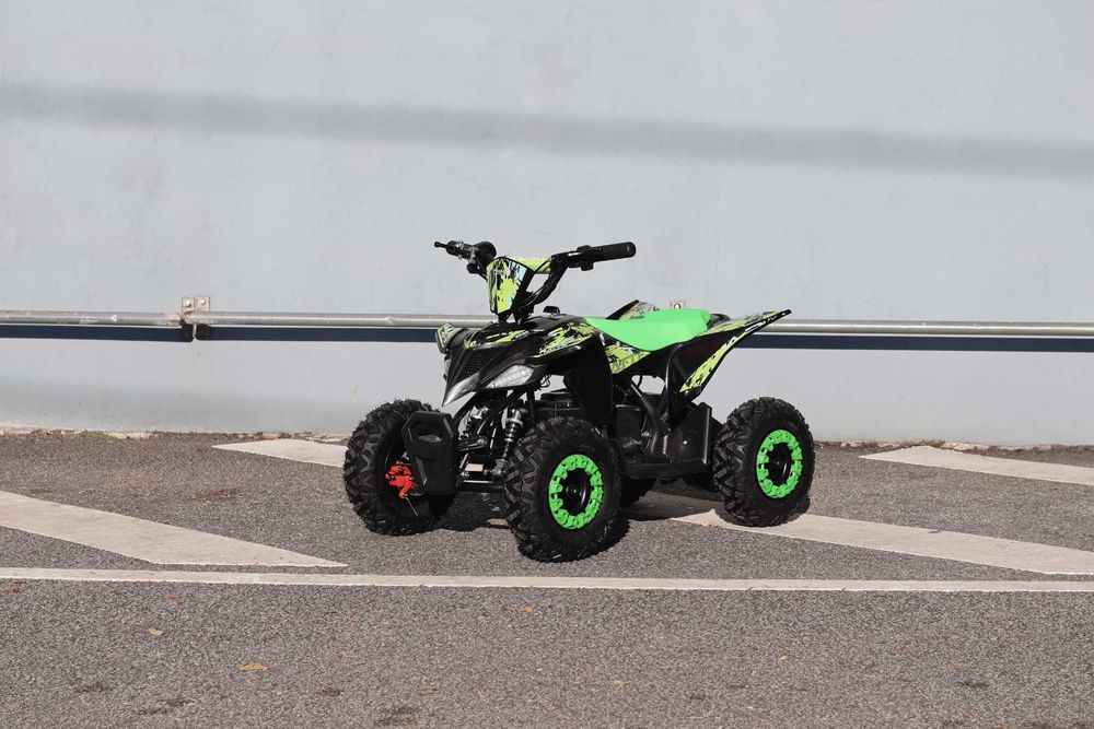 Mini Moto 4 elétrica 800W