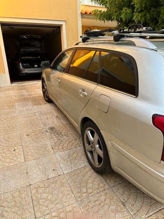 Toyota Avensis 2.2 diesel