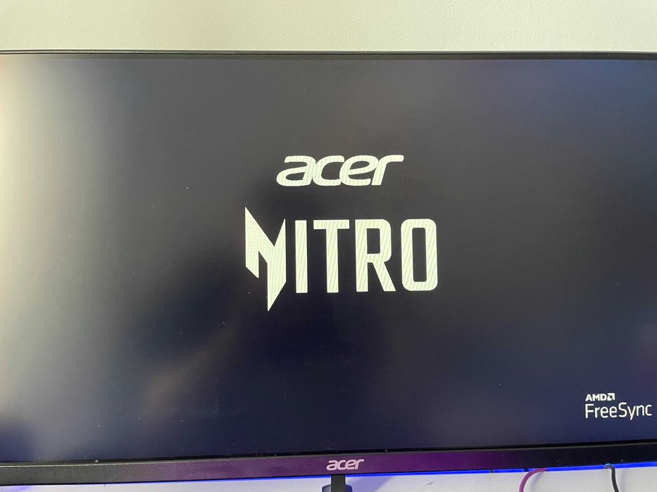 Monitor Acer Nitro QG240YH3BIX