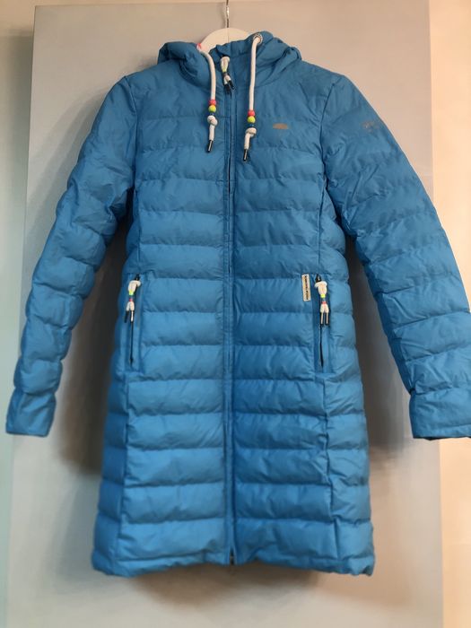 Śliczny płaszcz zimowy przeciwdeszczowy Schmuddelwedda