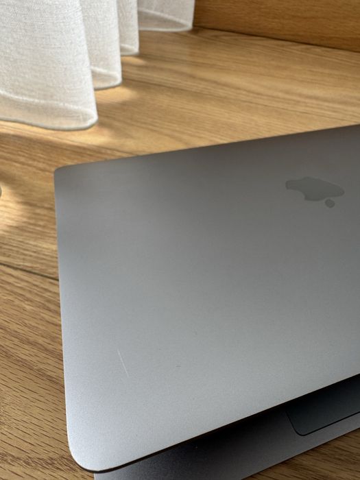 Macbook Pro 2017 // 256gb - 8gb ram / Usado 13’’