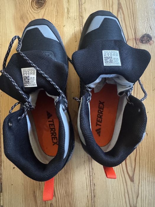 Adidas terrex eastrail 2 mid. R.rdy, novas sem etiqueta