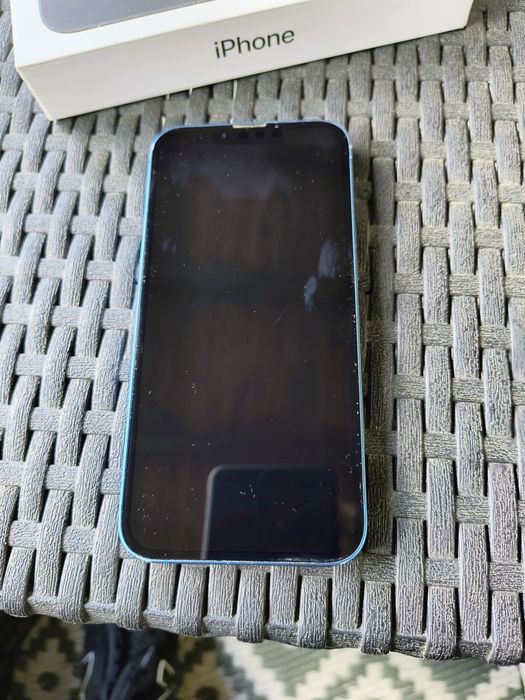 Sprzedam iPhone 13