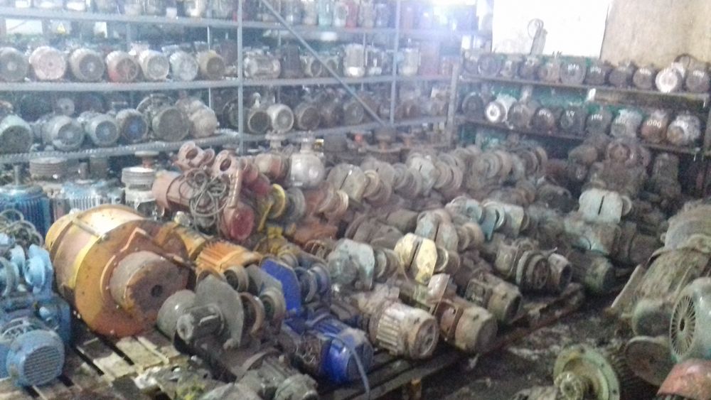 Продам электродвигатель.