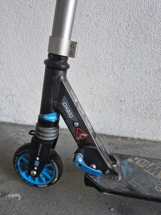 Trotinete Oxelo Play 5 com Suspensão - Fundão