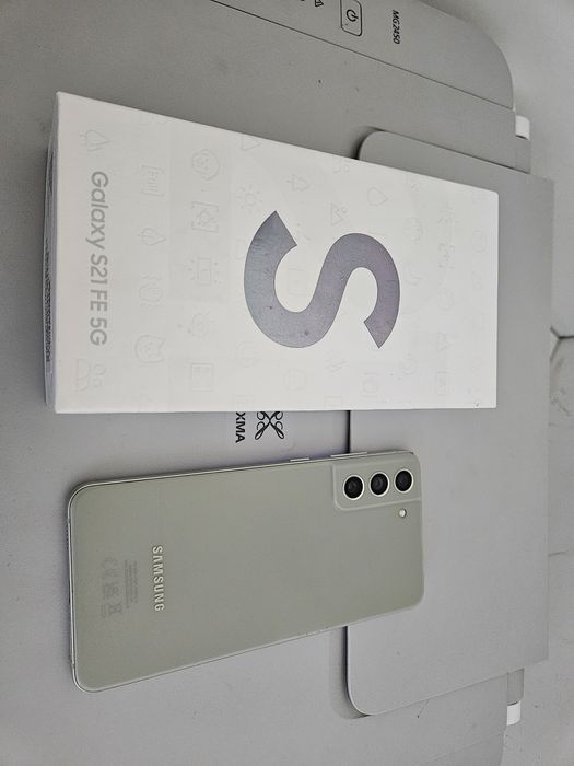 Samsung S21FE 5G, stan idealny