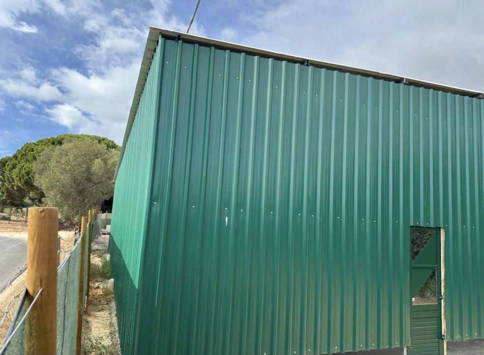 Armazem 160m2 como novo