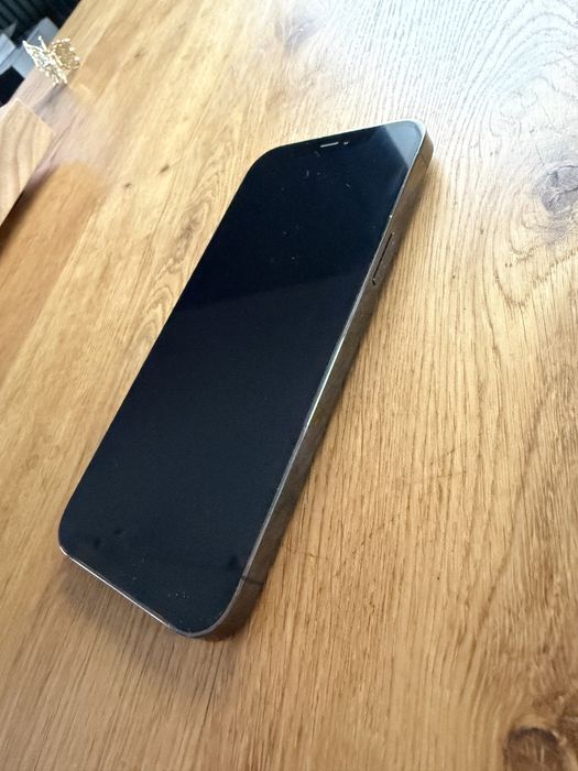iPhone 12 Pro Max 128 od nowości, pudełko.