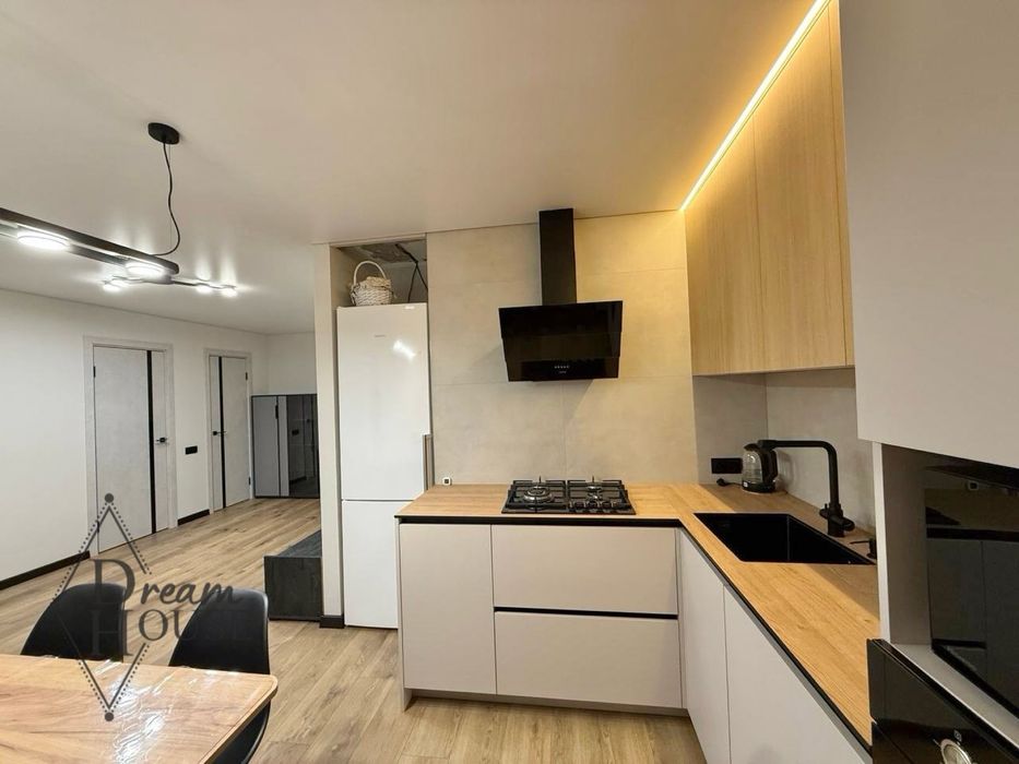 Продаж 2 кімнатної квартири