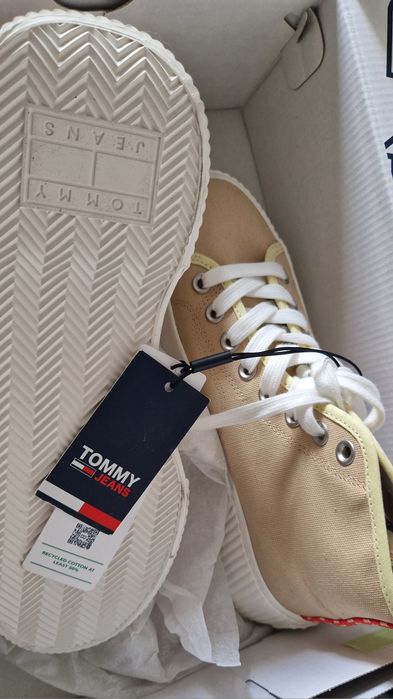 Tommy hilfiger Nowe