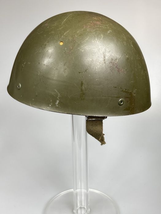 Spadochronowy hełm włoski model 1942/60