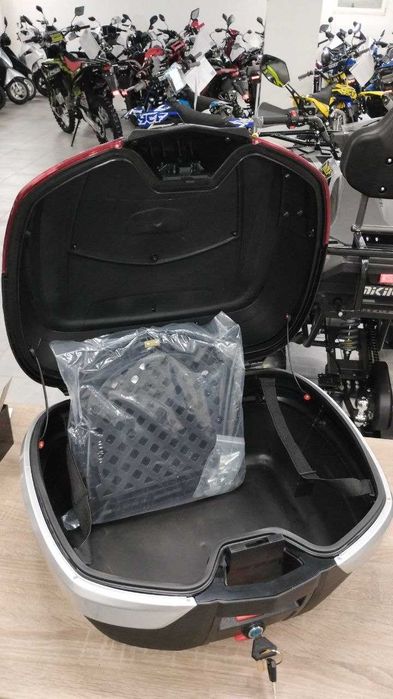 Купити мотобагажник кофр ТАТА YM-0878 (V-42L) в Арт Мото Хмельницький