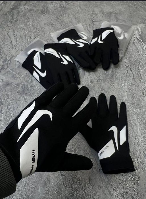 Рукавиці Nike Hyperwarm